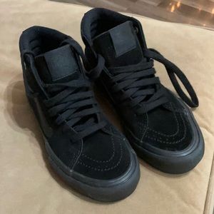 Vans Hi top Pro shoes